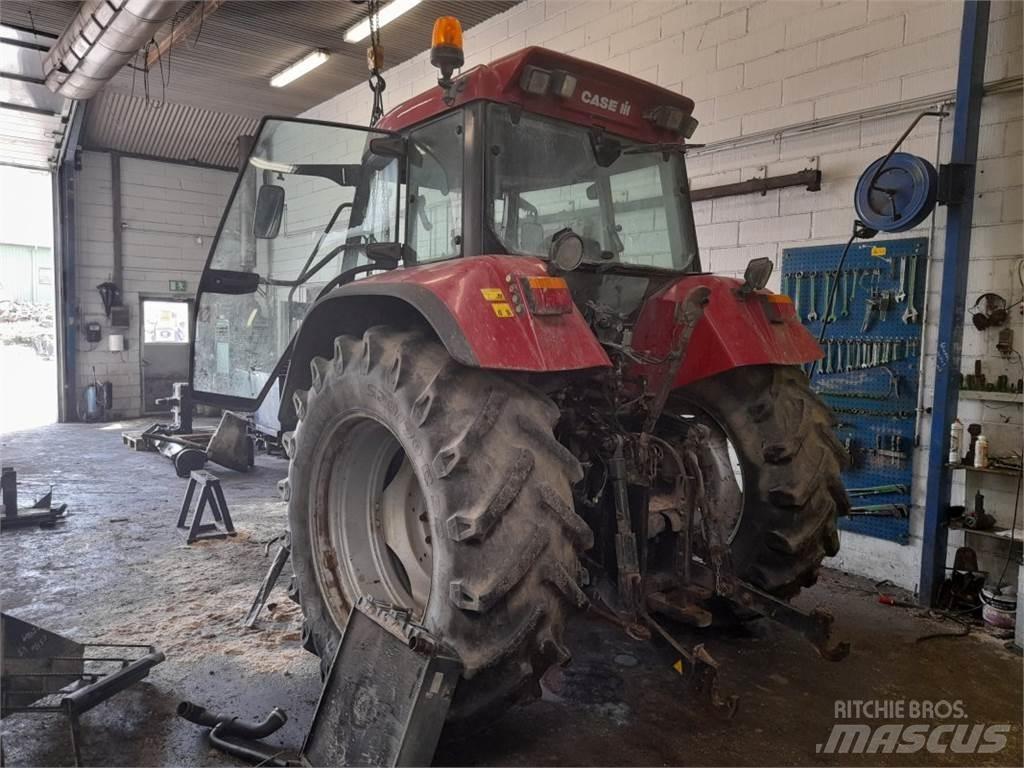 Case IH CS130 Traktoren