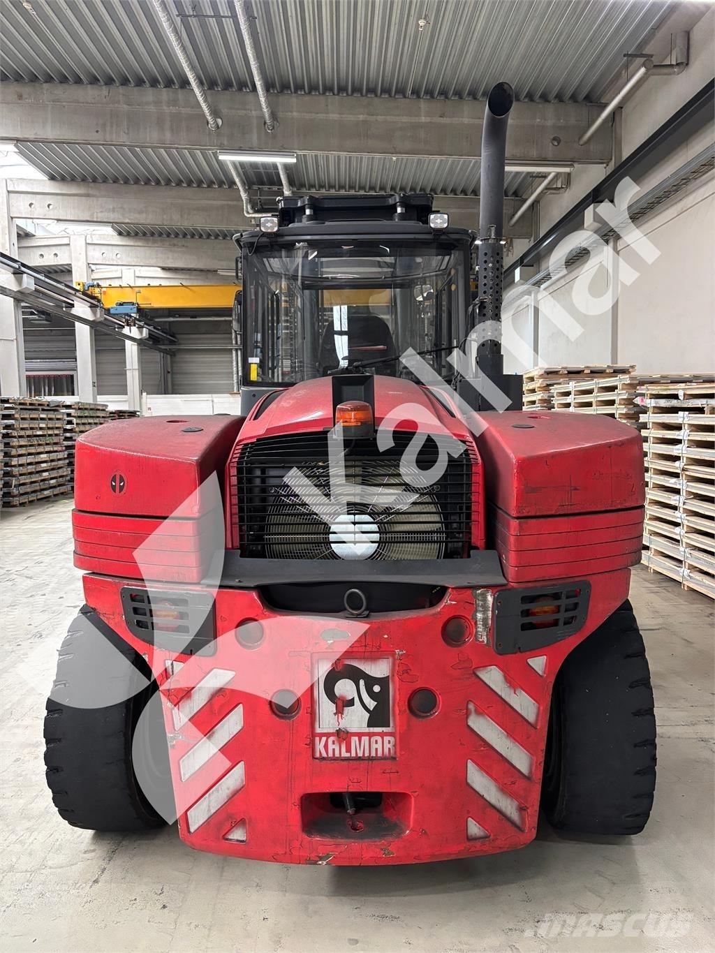 Kalmar DCG150-6 Diesel Stapler