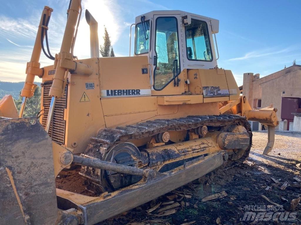 Liebherr PR 742 Bulldozer