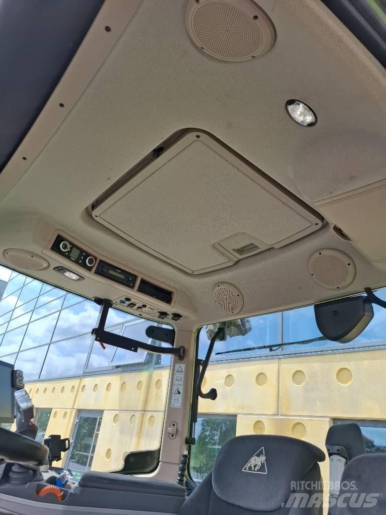 Fendt 724 Profi Plus Traktoren