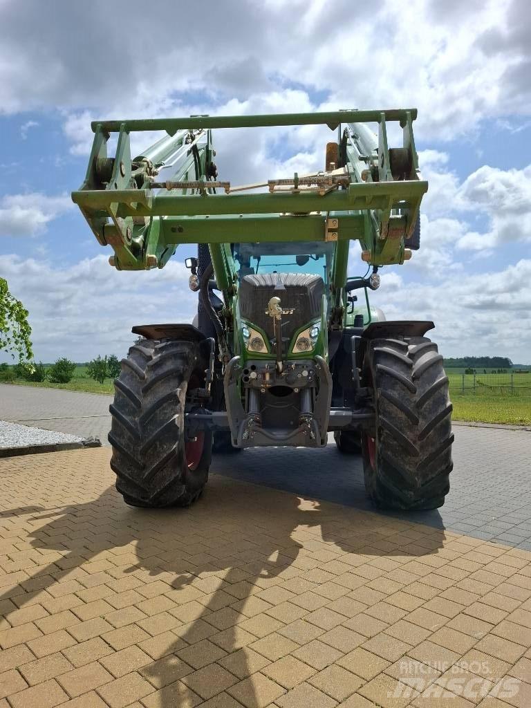 Fendt 724 Profi Plus Traktoren