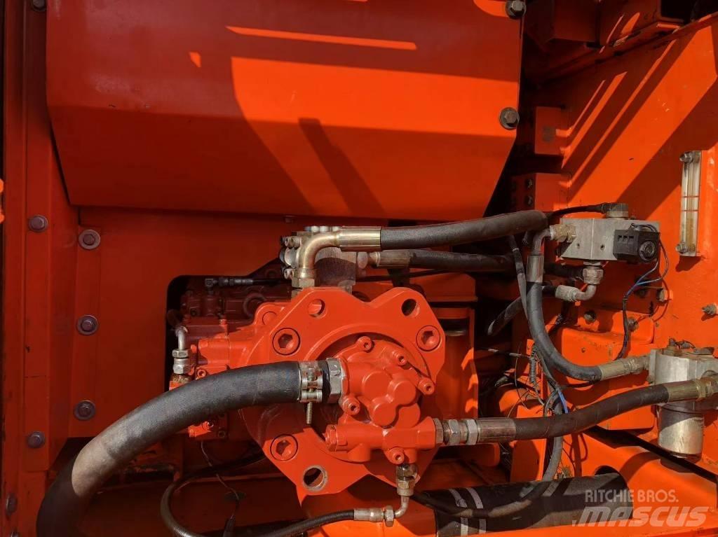 Doosan 220-7 Raupenbagger