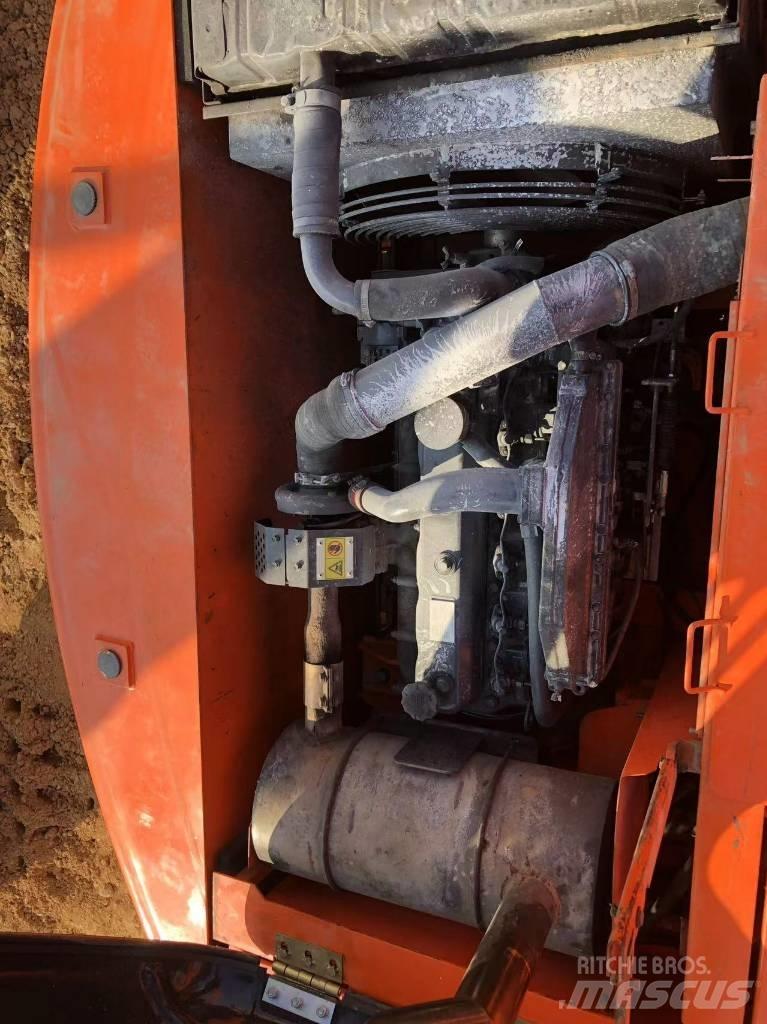 Doosan 220-7 Raupenbagger