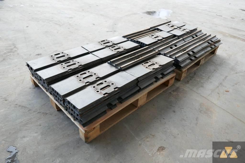 CAT 320 Trackshoes Reifen