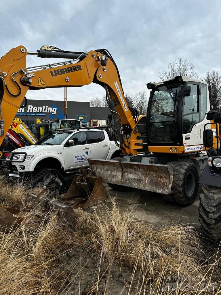 Liebherr 910 Compact Mobilbagger