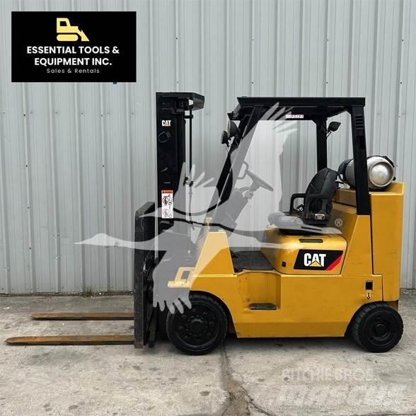 CAT GC40KSTR Diesel Stapler