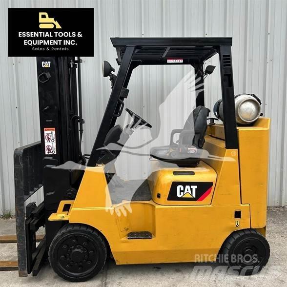 CAT GC40KSTR Diesel Stapler
