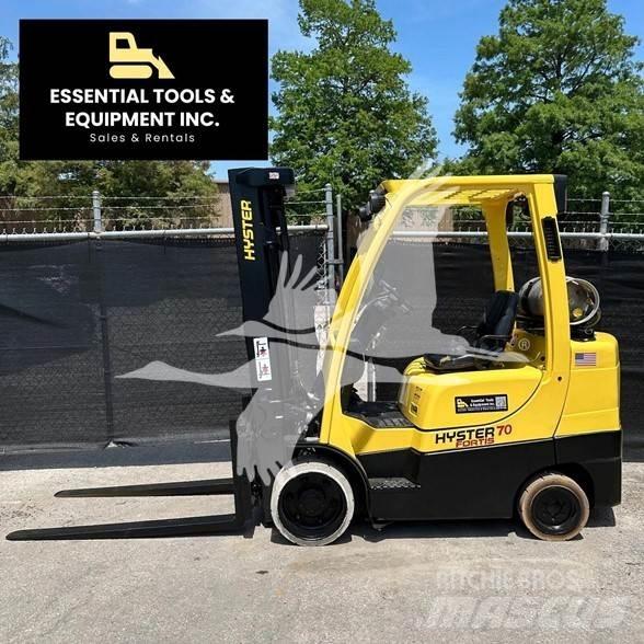 Hyster S70FT Diesel Stapler
