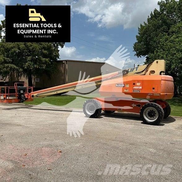 JLG 800S Teleskopbühnen