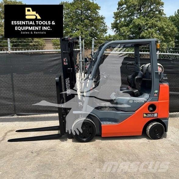 Toyota 8FGCU25 Diesel Stapler