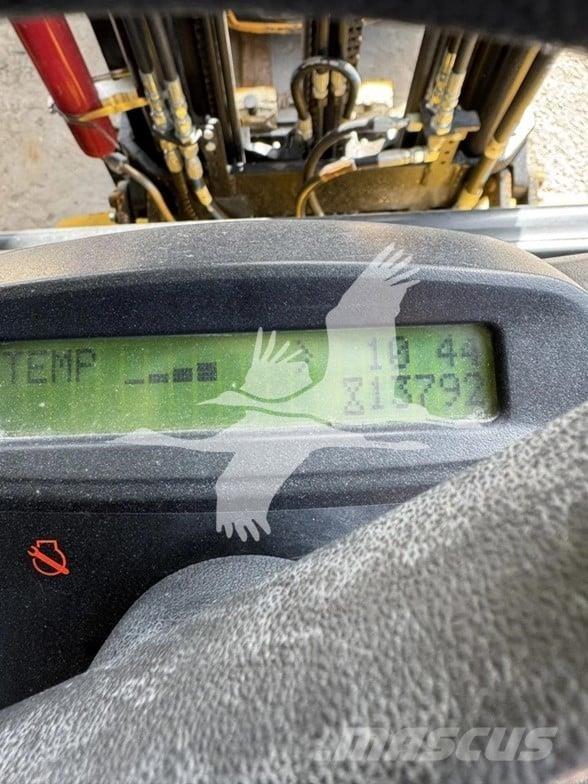 Yale GLC050VX Diesel Stapler