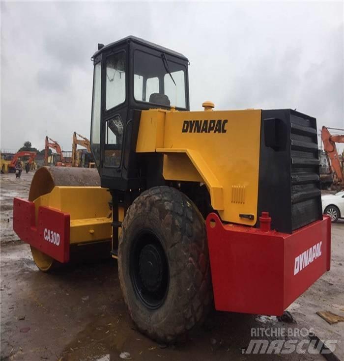 Dynapac CA 30 D Walzenzüge