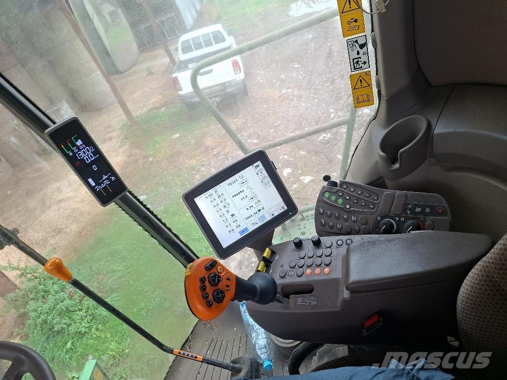 John Deere T550i Mähdrescher