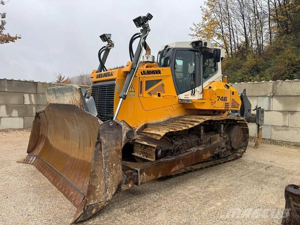 Liebherr PR 746 L Bulldozer
