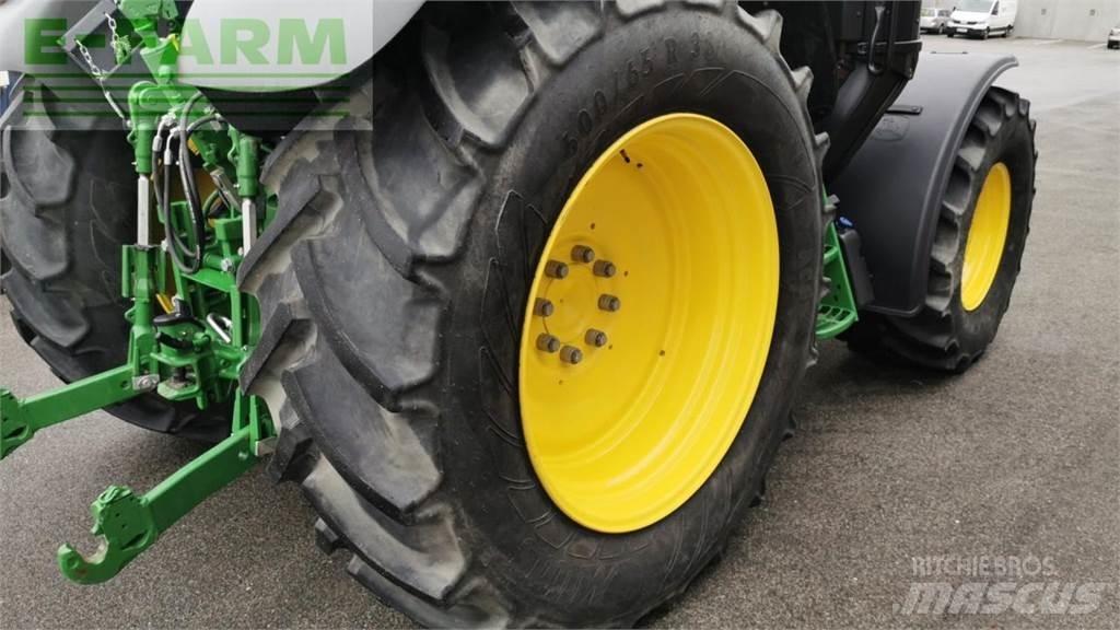 John Deere 6120M Traktoren