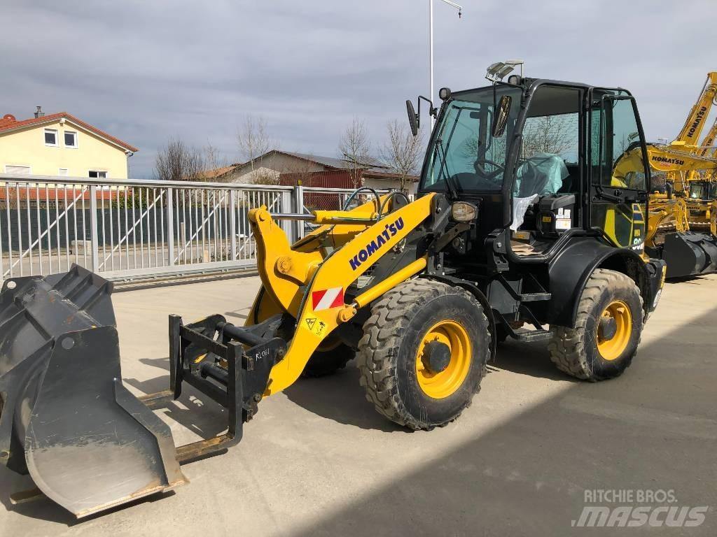 Komatsu WA80M-8 Minilader