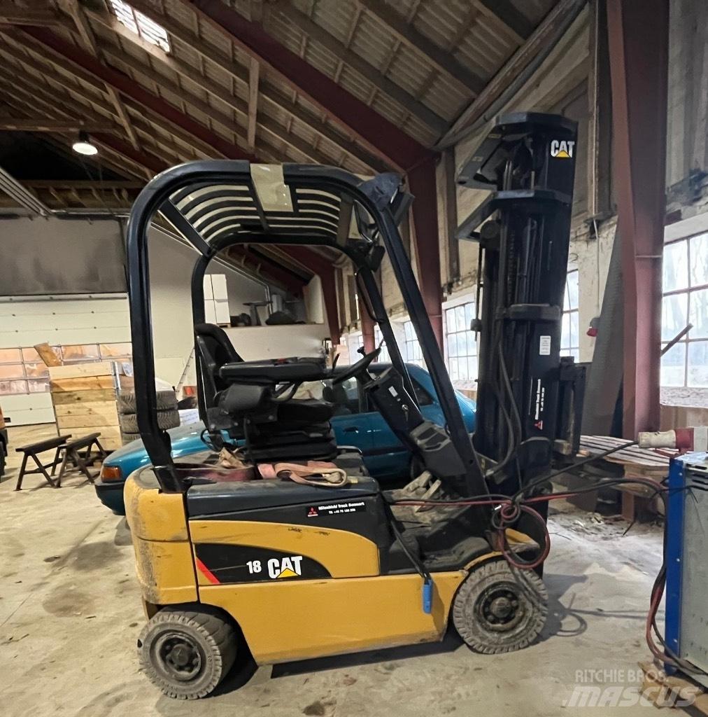 CAT EP 18 Elektro Stapler