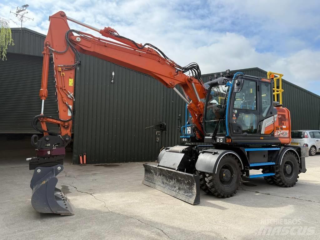 Hitachi ZX 135 W-7 Mobilbagger
