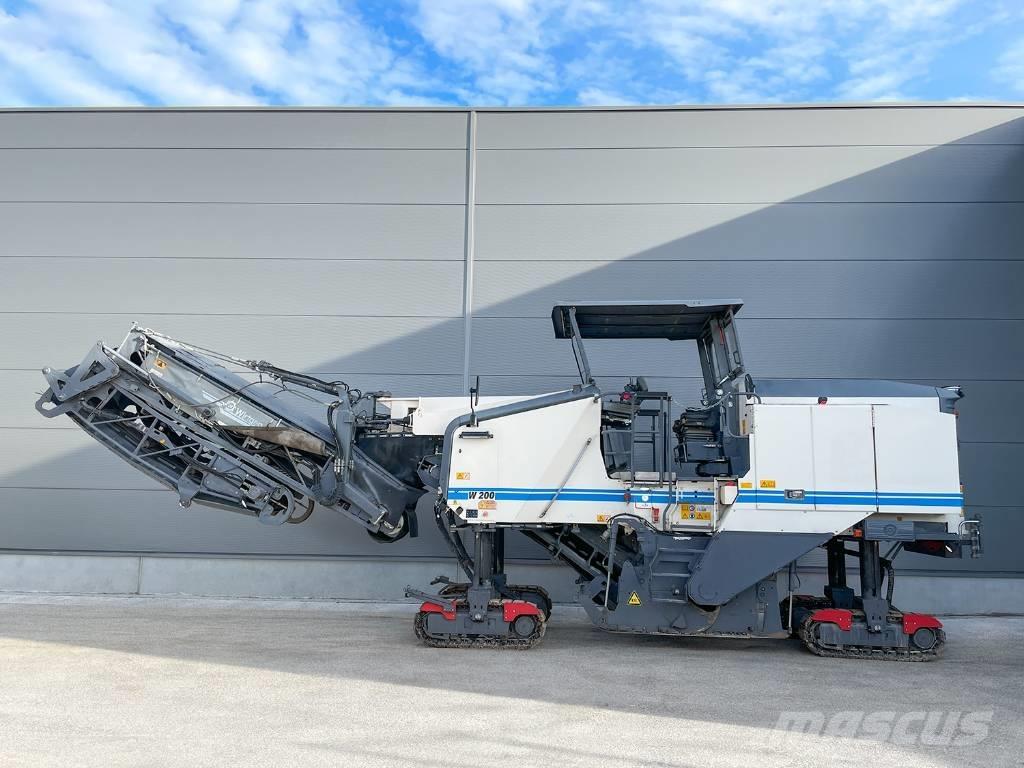 Wirtgen W 200 Asphaltfräsen