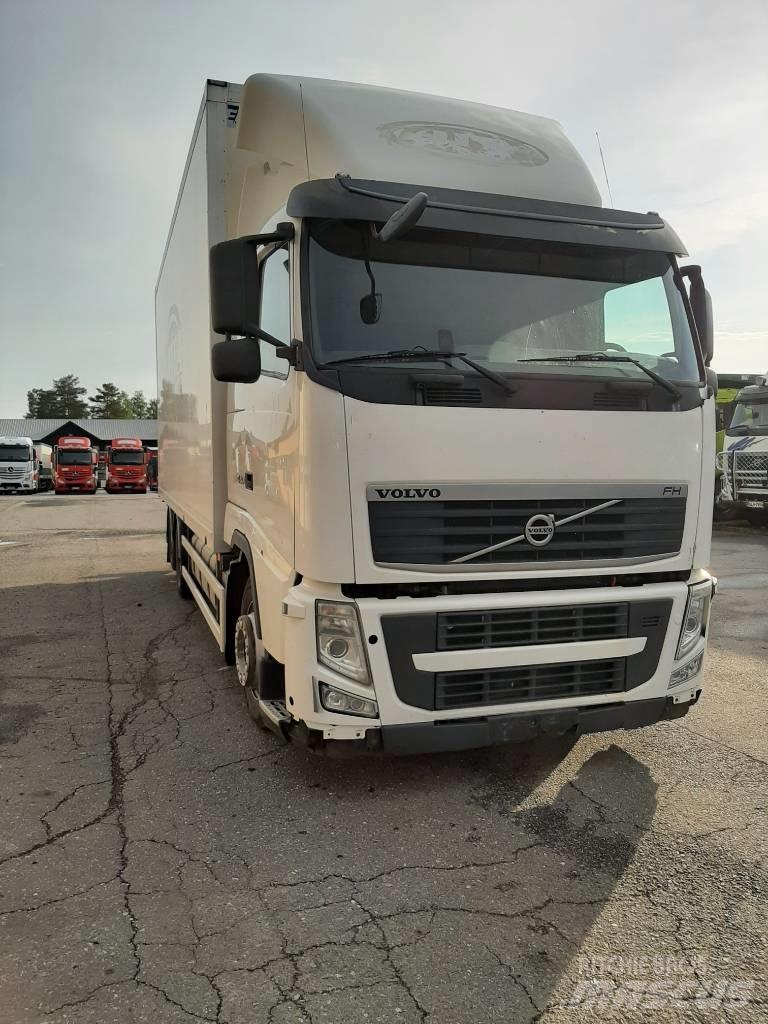 Volvo FH 13 Kastenaufbau