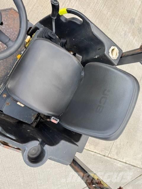 JCB CT 260-120 Tandemwalzen
