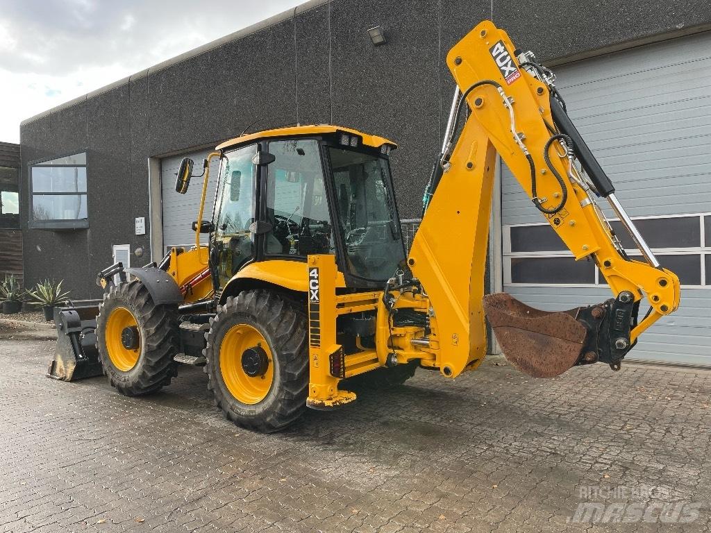 JCB 4CX Pro Baggerlader