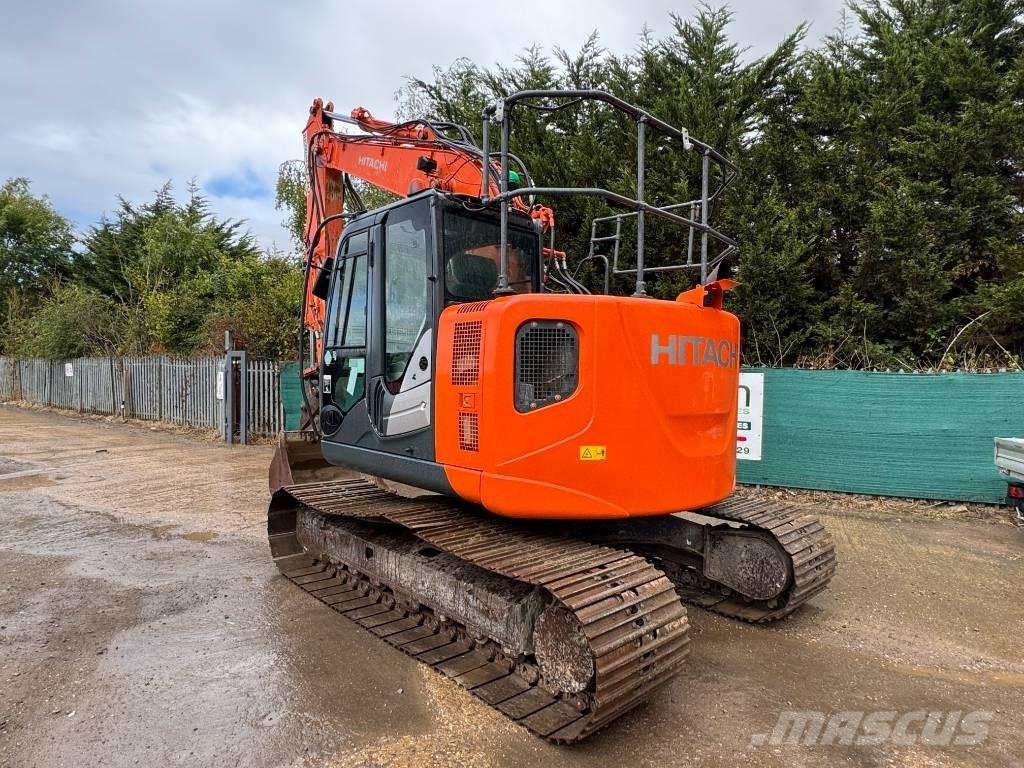 Hitachi ZX 135 US-5B Raupenbagger