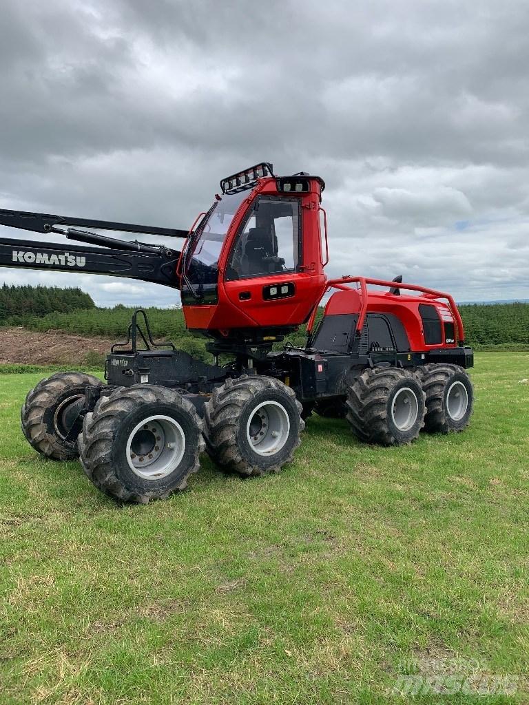 Komatsu 901 XC Harvester