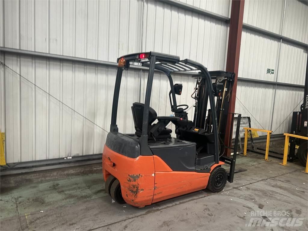 Toyota 8FBET18 Elektro Stapler