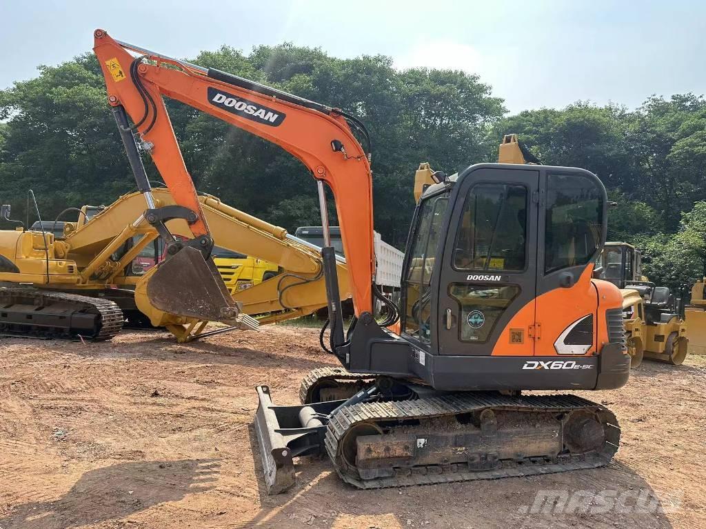 Doosan DX 60 Raupenbagger