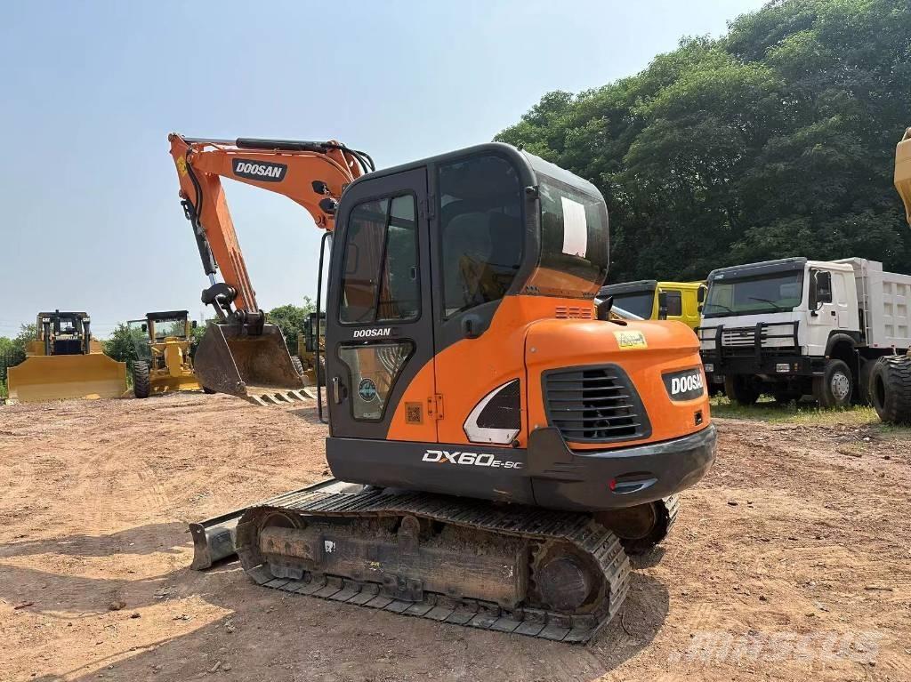 Doosan DX 60 Raupenbagger