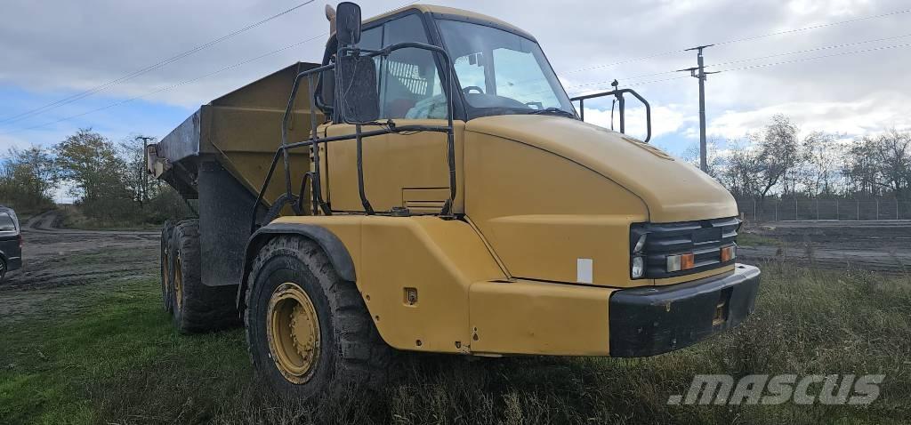CAT A 730 Dumper - Knickgelenk