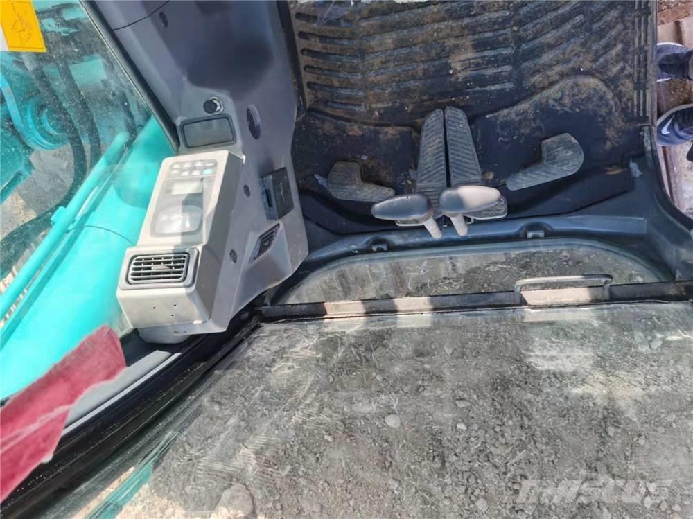 Kobelco SK210LC-8 Raupenbagger