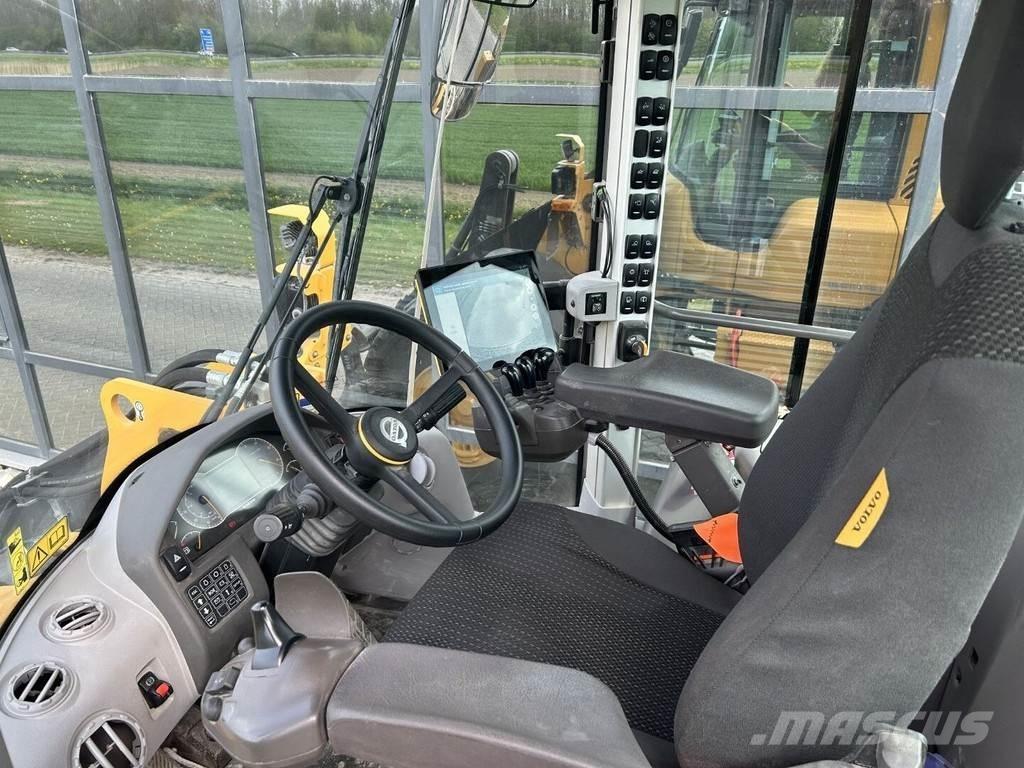 Volvo L110H Radlader