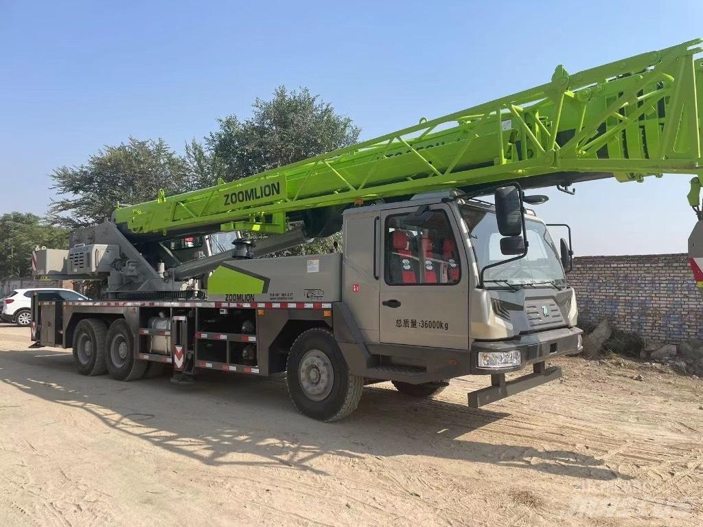 Zoomlion ZTC350H All-Terrain-Krane