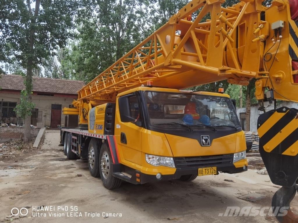 XCMG QY70K All-Terrain-Krane