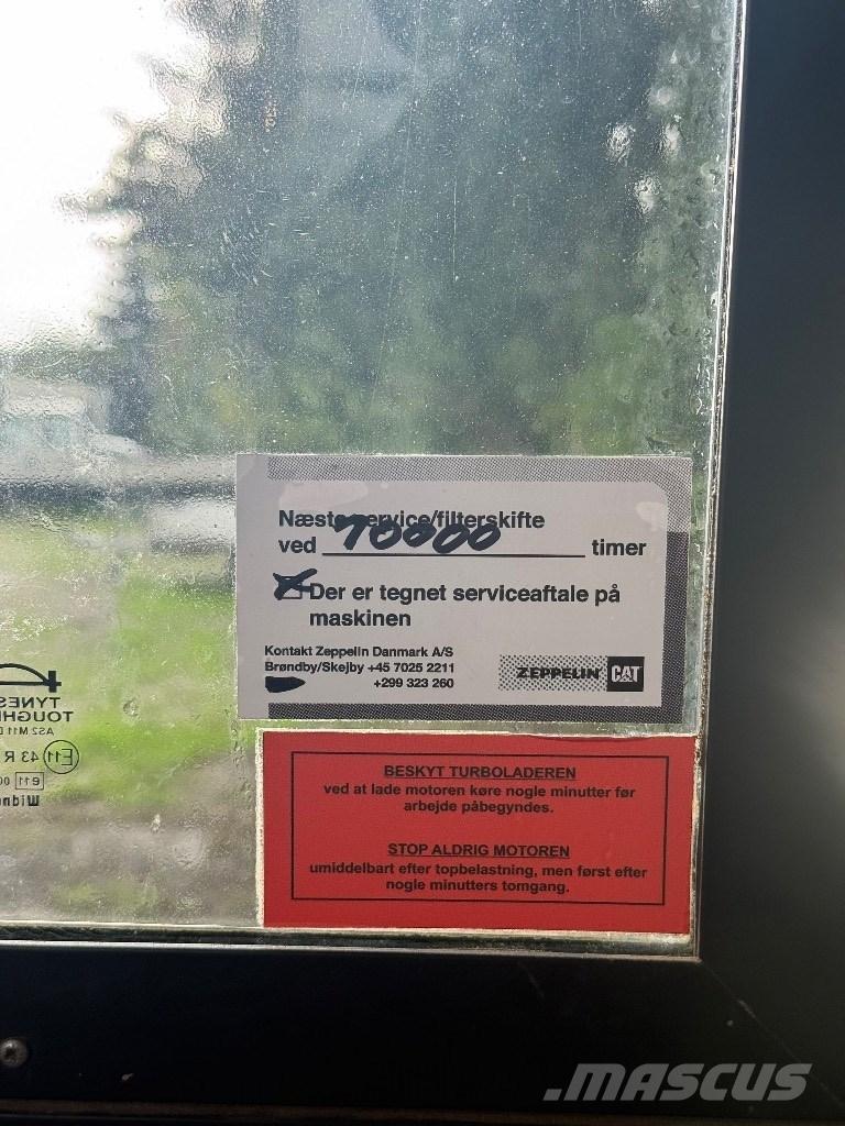 CAT D 6 T LGP Bulldozer