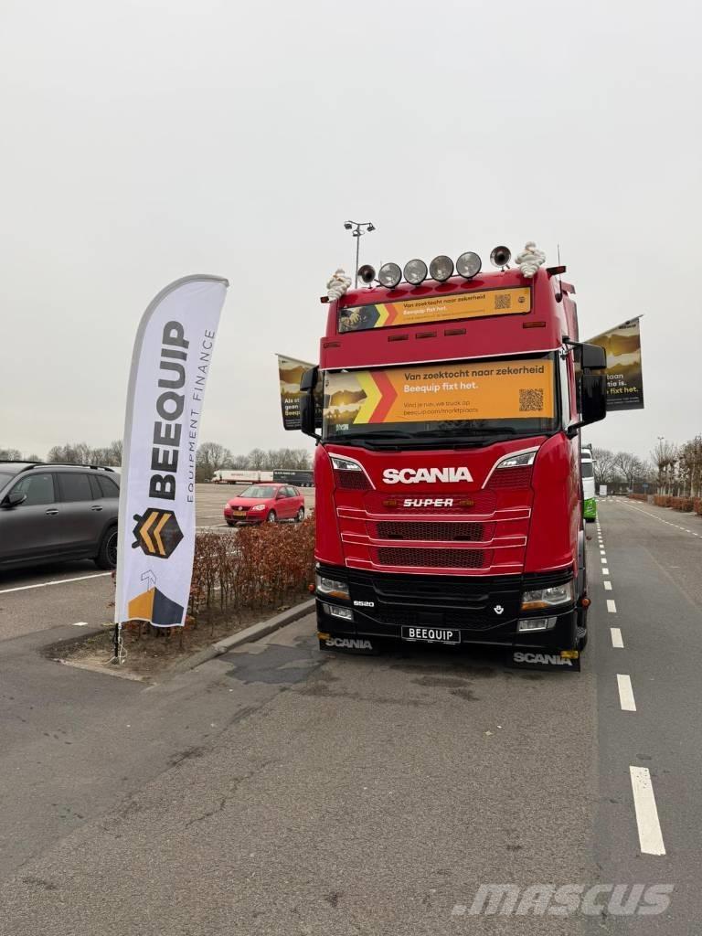 Scania S 520 V8 Sattelzugmaschinen