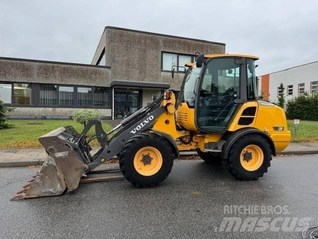 Volvo L 25 F Radlader