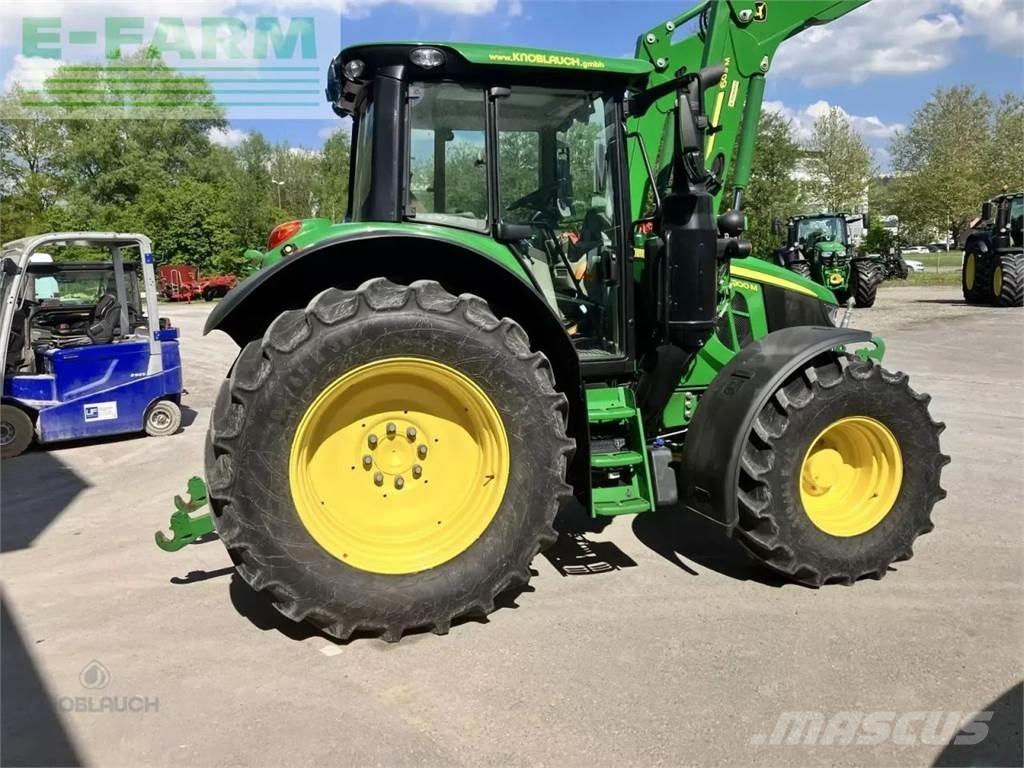 John Deere 6100 m Traktoren
