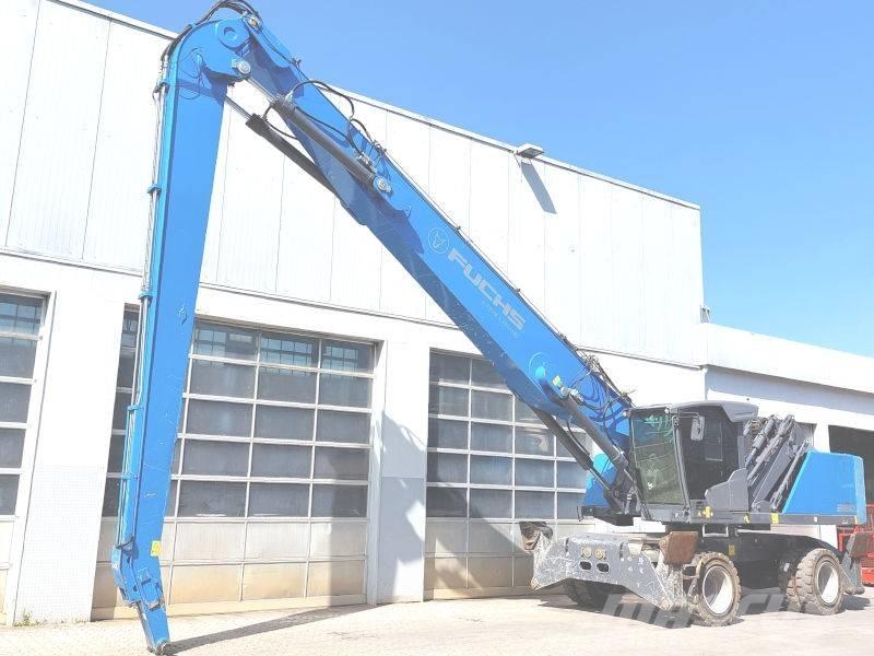 Fuchs MHL 360 F Materialumschlag