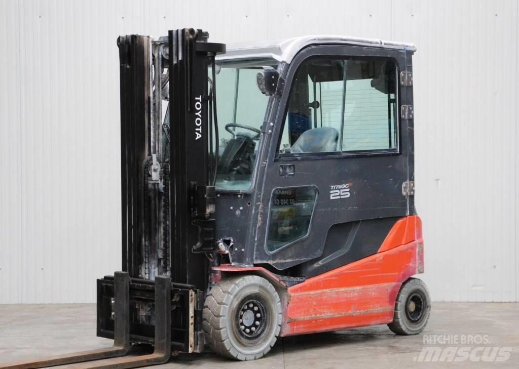 Toyota 8FBMT25 Elektro Stapler