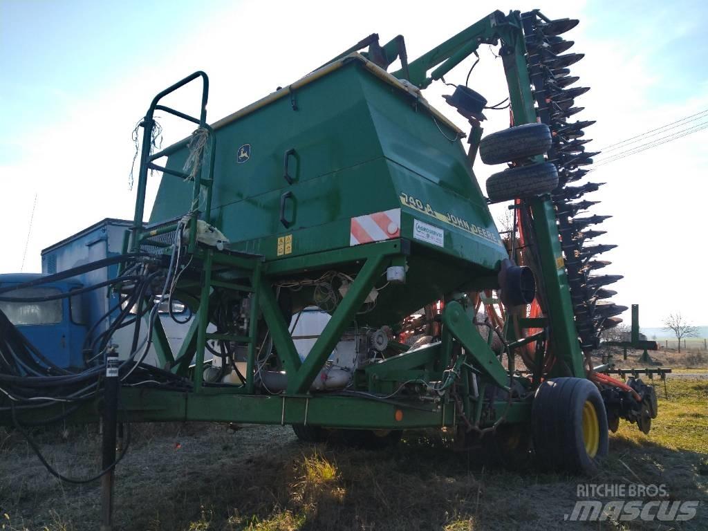John Deere 740 A 9m Drillmaschinen
