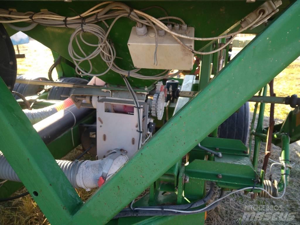 John Deere 740 A 9m Drillmaschinen