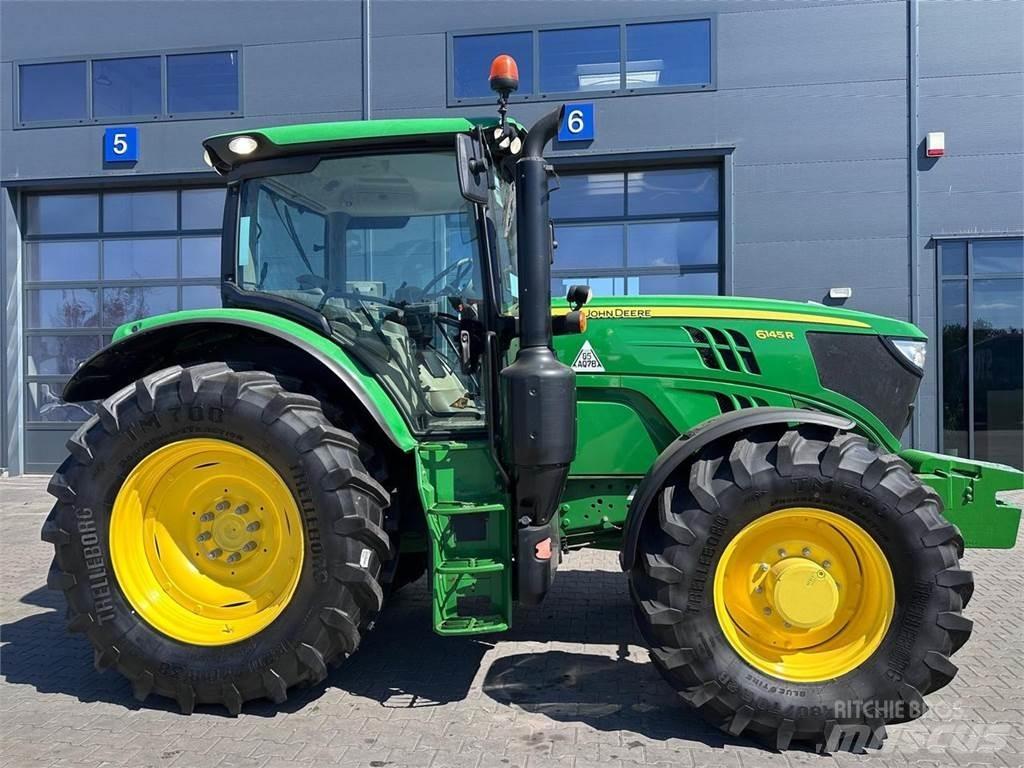 John Deere 6145R Traktoren