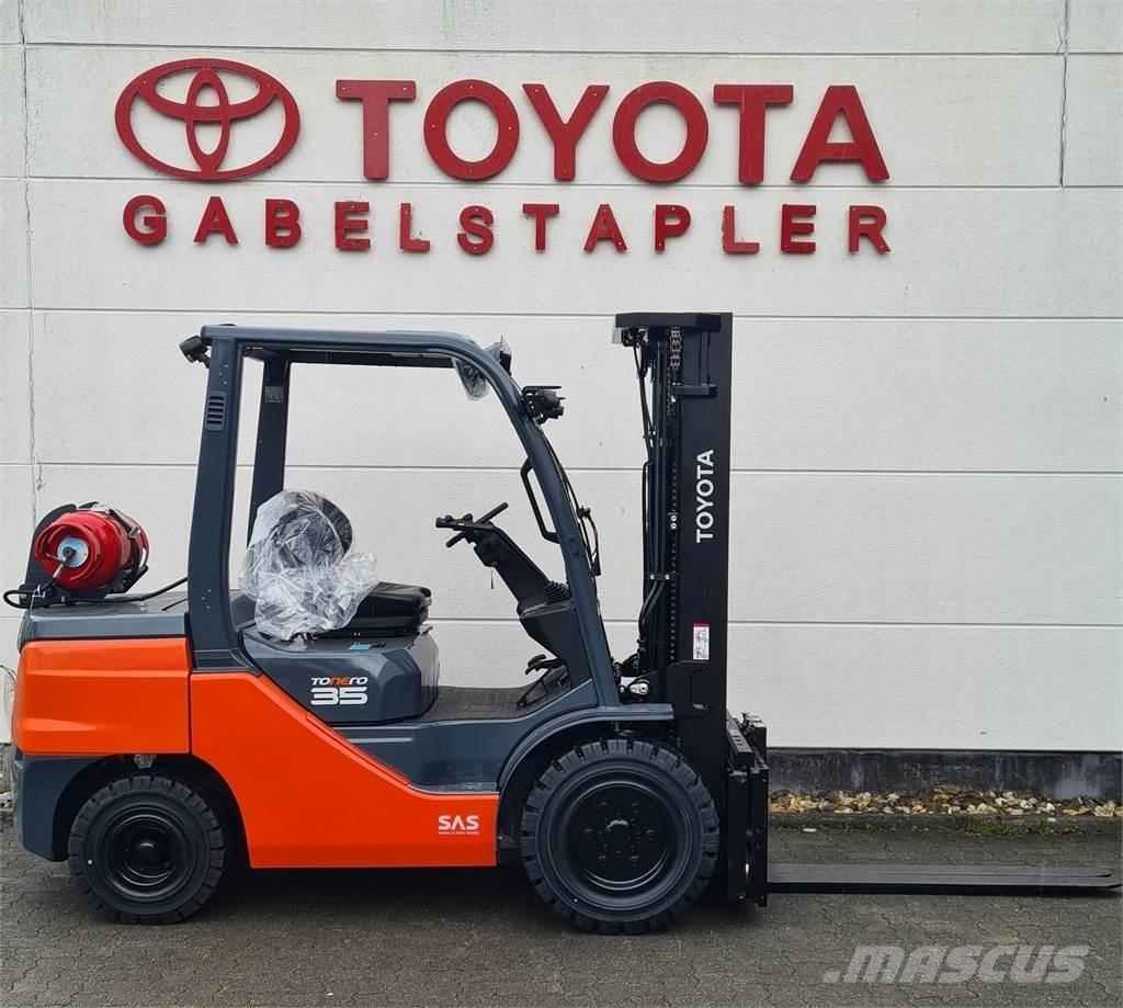 Toyota 02-8FGJF35 Gas Stapler