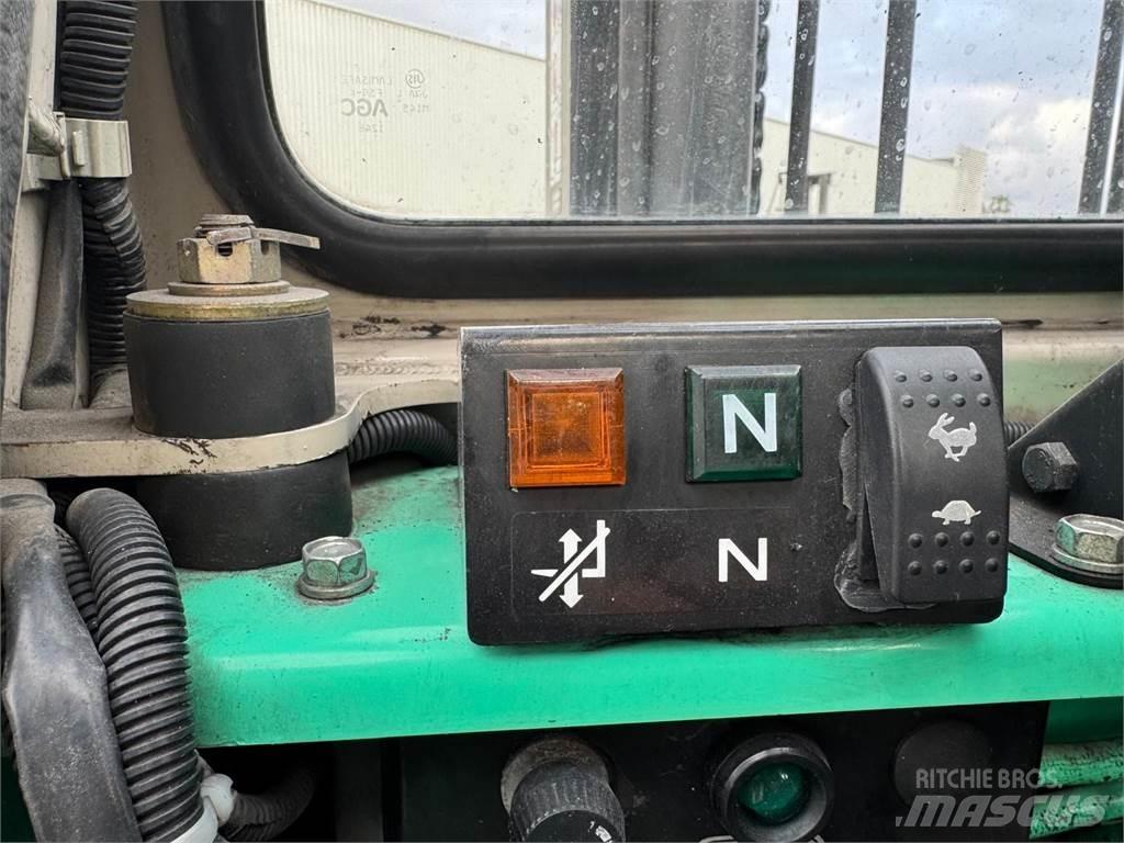 Mitsubishi FD70T Diesel Stapler