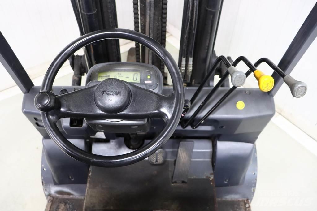 TCM FB30-7 Elektro Stapler