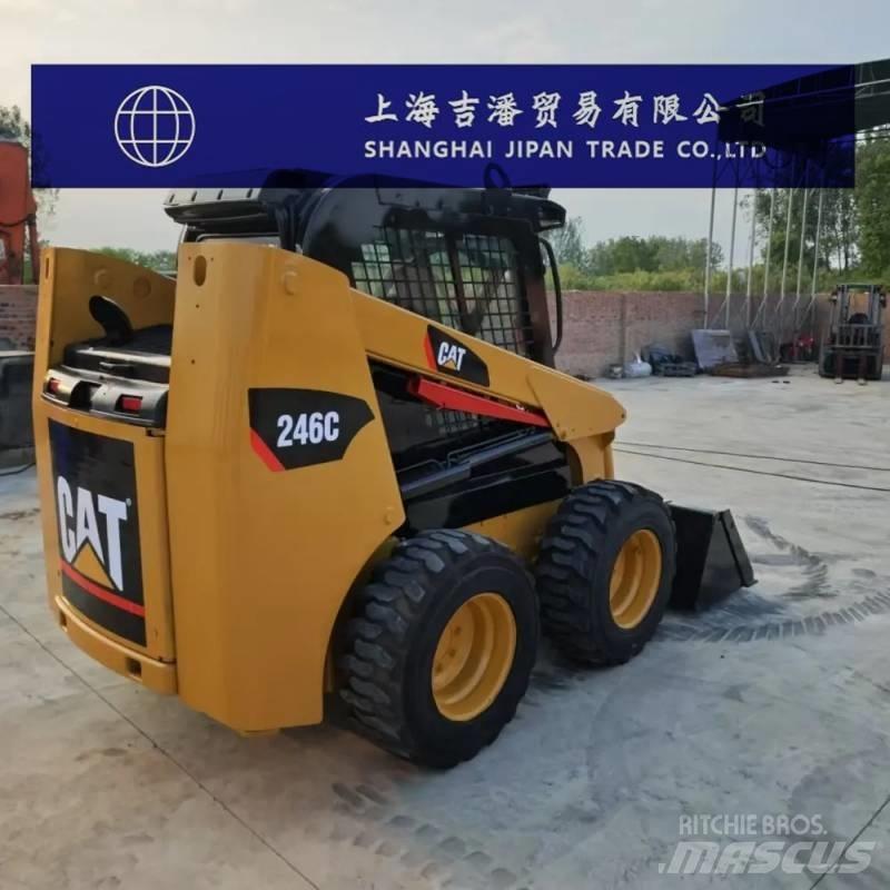 CAT 246 C Kompaktlader