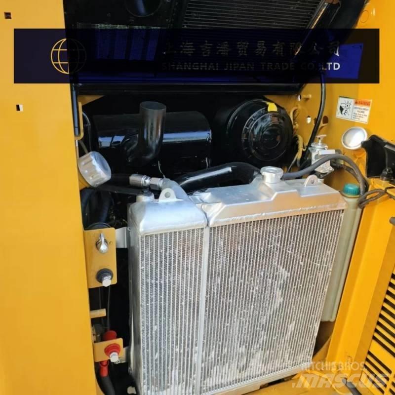 CAT 246 C Kompaktlader